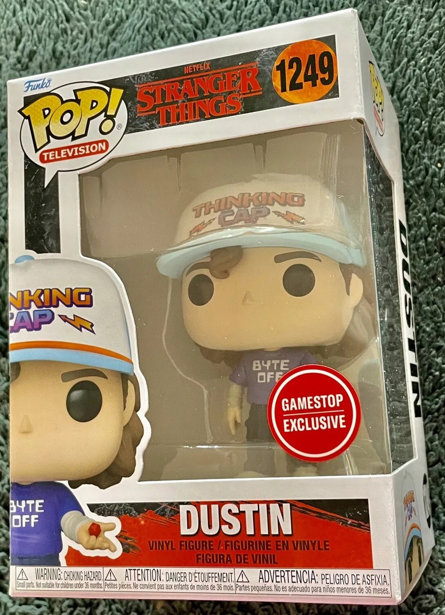 Funko POP! Netflix: Stranger Things - #1249 Exclusive Dustin - w