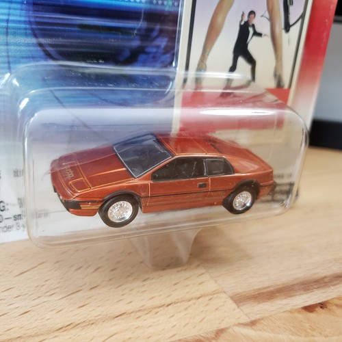 Johnny Lightning Lotus Esprit Turbo James Bond 007 40th Anniversary Diecast 1:64 - Picture 5 of 9