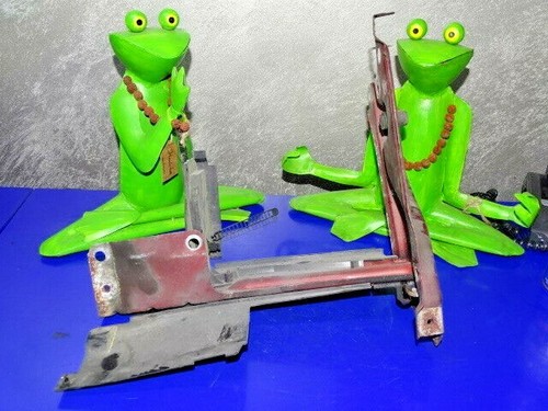 FRONTBLECH ECKE SCHEINWERFER RECHTS AUDI 80 AUCH CABRIO TYP 89 1,9E