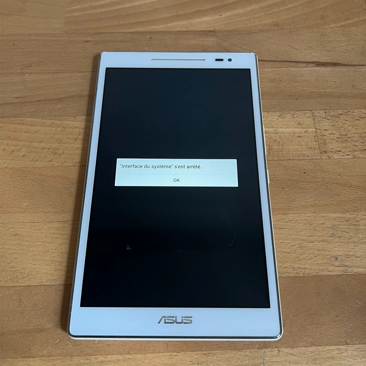 Asus ZenPad 10 Z301M-1D008A - Tablette tactile 10.1" sous Android 7.0 - Comparer avec