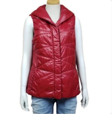 Lucy Quilted Puffer Vest Medium Raspberry Zip Snap Activewear Outdoor Layer
