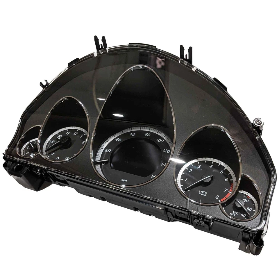 Cuadro de instrumentos velocímetro OEM Mercedes-Benz E350 E550 W212 cupé 2010 2011 Foto 2 de 4