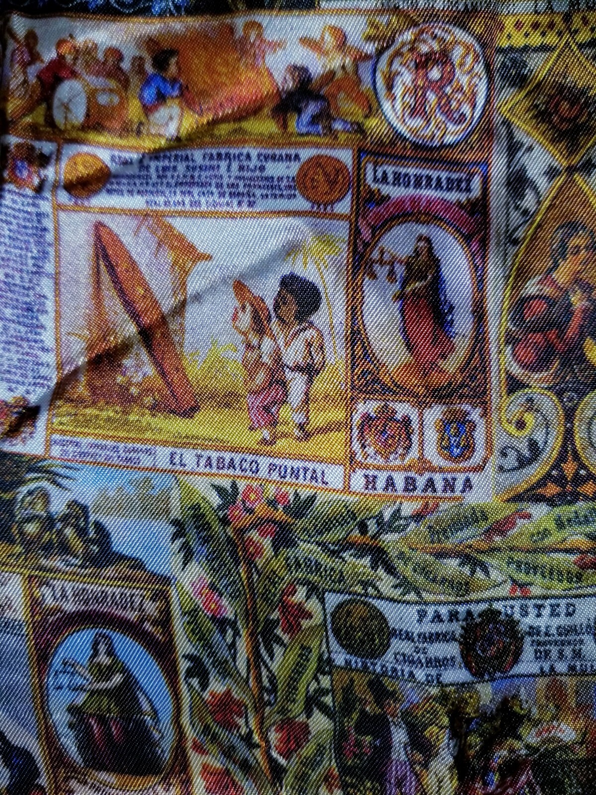 Foto 7 di 9