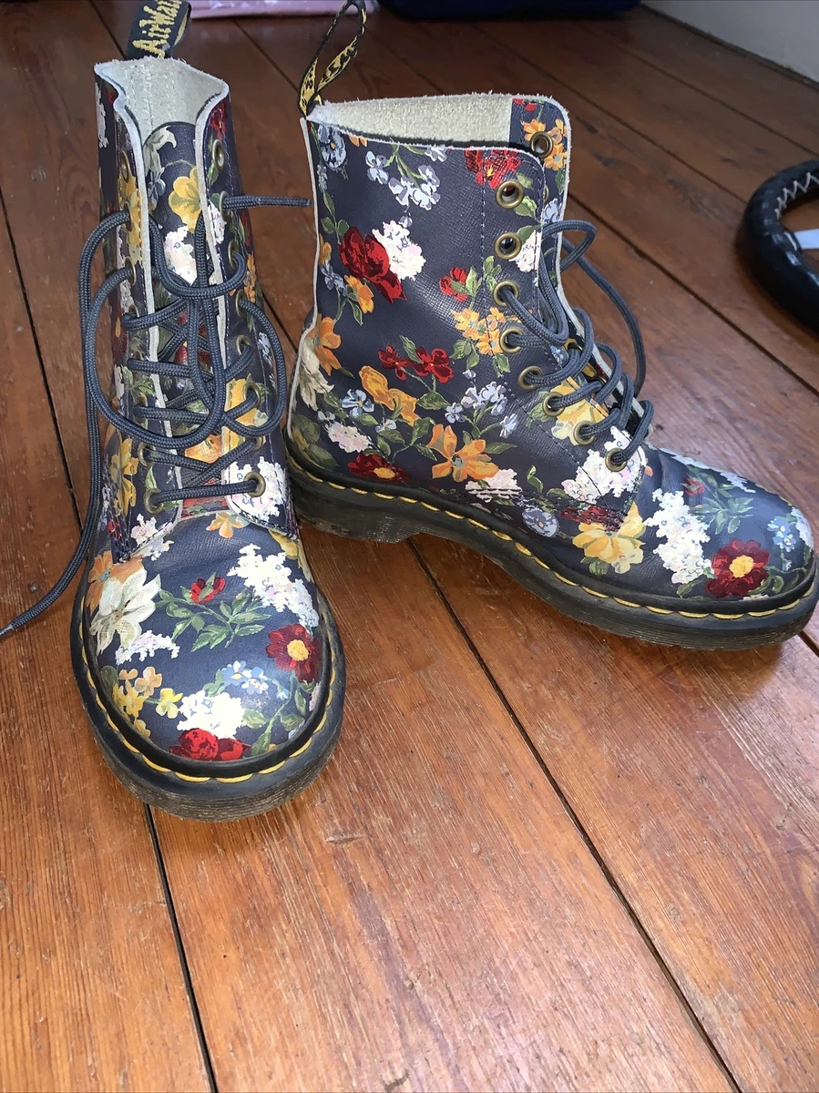 Dr martens darcy floral 1460 clearance pascal