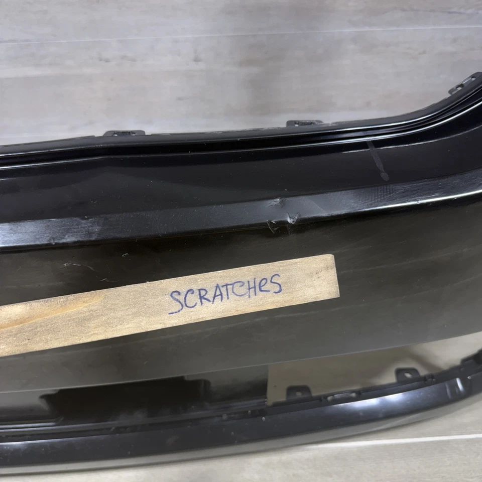 2015-2020 GMC YUKON FRONT BUMPER COVER OEM 22936422 - Image 3 of 4