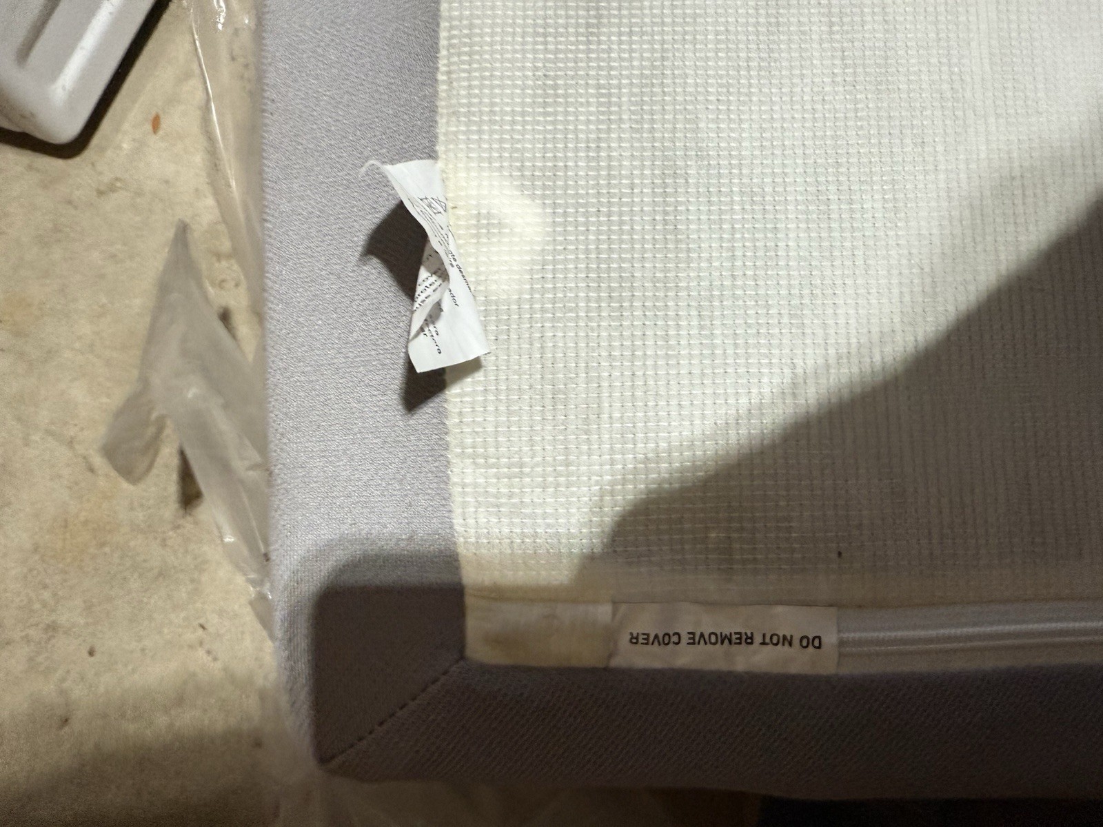 Nora Queen Medium Cooling Gel Memory Foam Mattress New Other Never Slept On