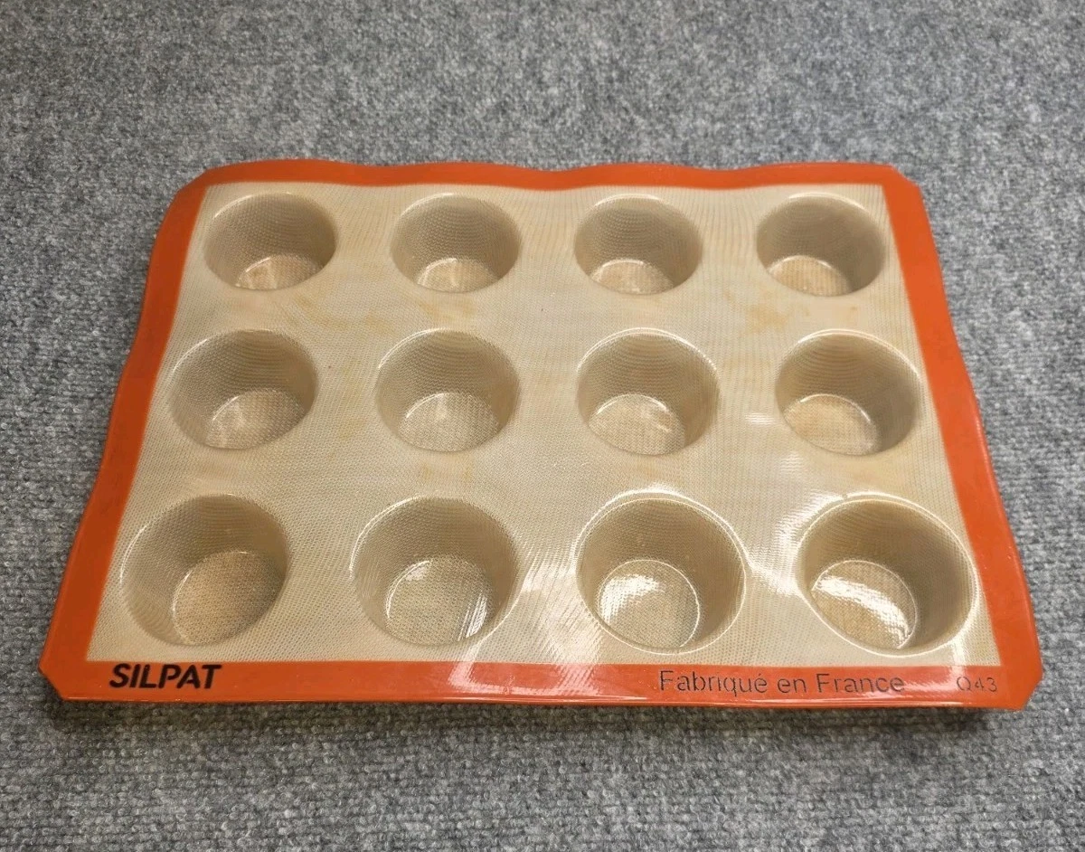 Silpat The Original Perfect Muffin Mold 12 Hole Classic Muffin Tray