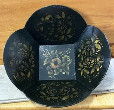 Antique Hand Painted Tin Tole Ware Toleware 11 X 11 X 4