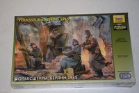 Zvezda 3621 Volkssturm Berlin 1945 1:35 Neu Mit Ovp