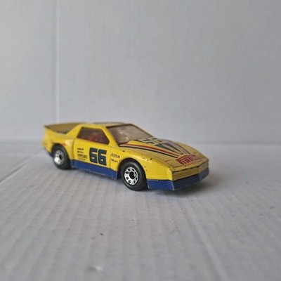 Matchbox 1-75 No. 56 Pontiac Firebird Racer Pirelli #56 Bilstein Gelb Macau 1985
