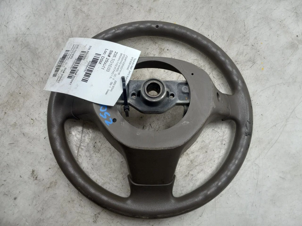 03 TOYOTA ECHO VOLANTE MARRÓN Foto 2 de 4