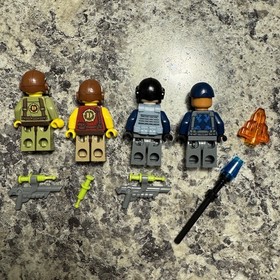 Lego Dino 5882 + 5883 And Jurassic World 75915 + 75916 Near Complete