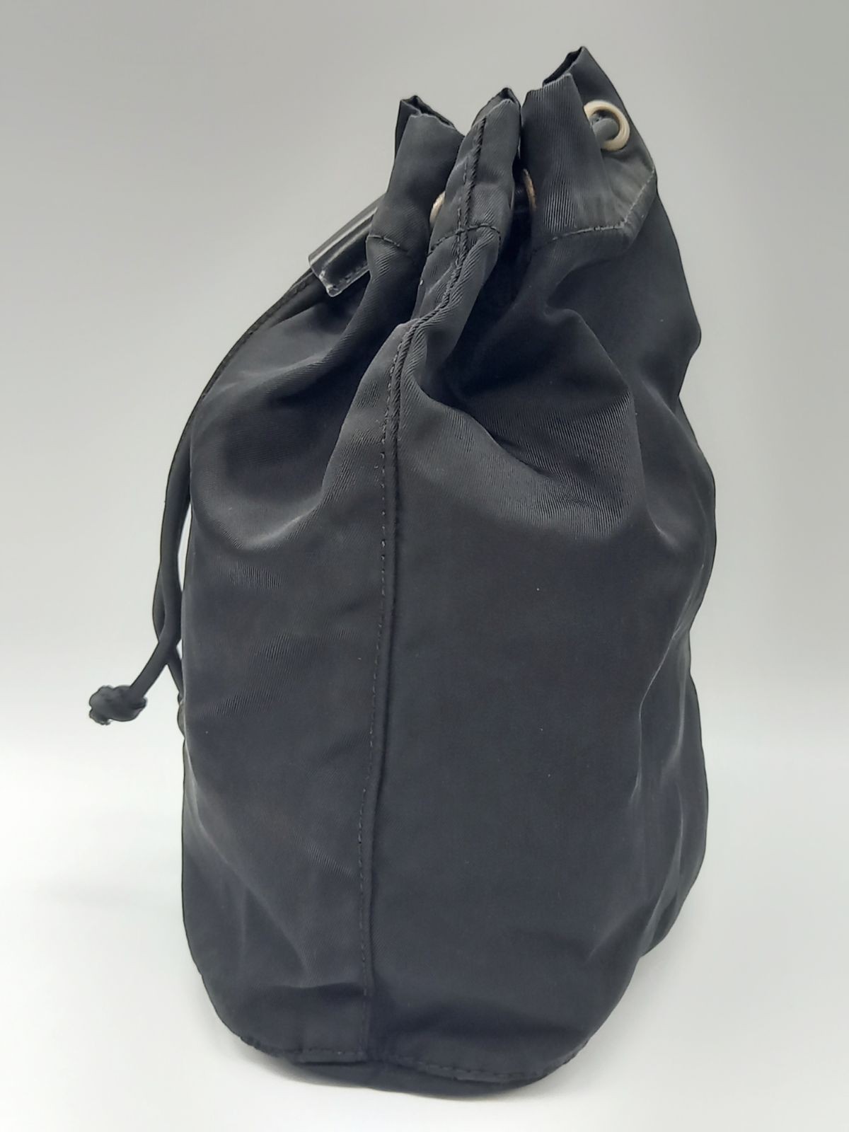 Good Condition PRADA Prada Drawstring Pouch Trian… - image 4