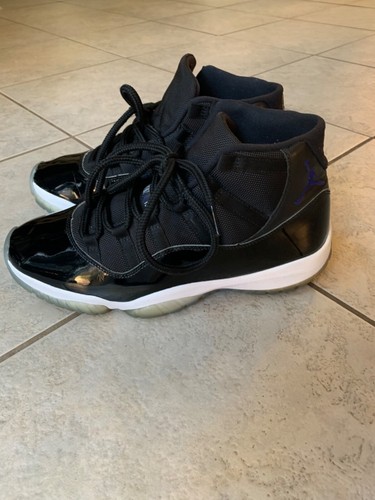 Air Jordan 11 Retro Space Jam. Size 10 