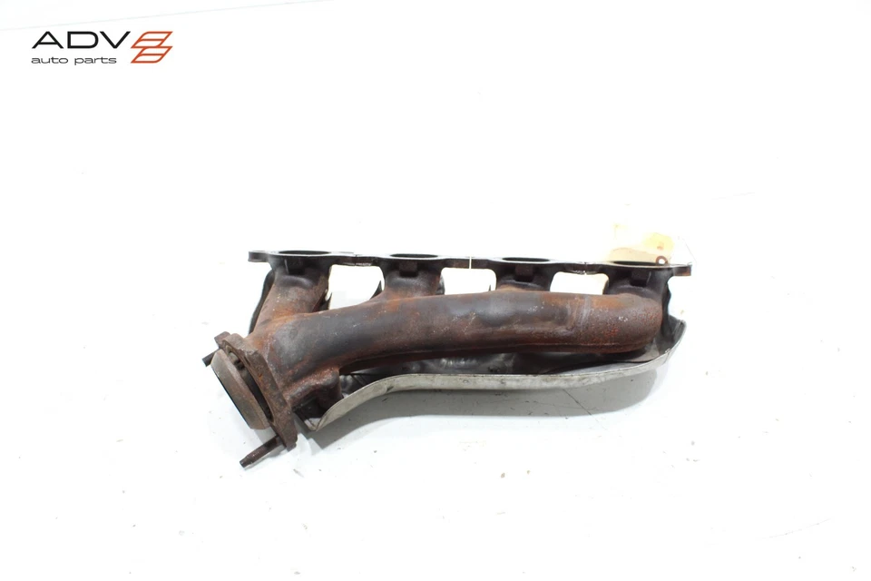 2015 - 2020 CADILLAC ESCALADE ENGINE LEFT SIDE EXHAUST MANIFOLD & SHIELDS OEM - Image 4 of 4