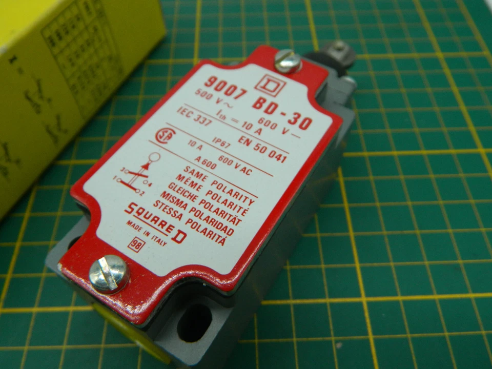 Square D 9007 BD-30 Positionsschalter Position Switch Limit Switch - Bild 2 von 4