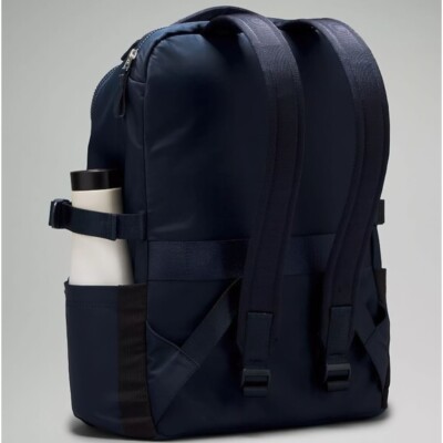 Lululemon New Crew Backpack 22L True Navy Blue | eBay