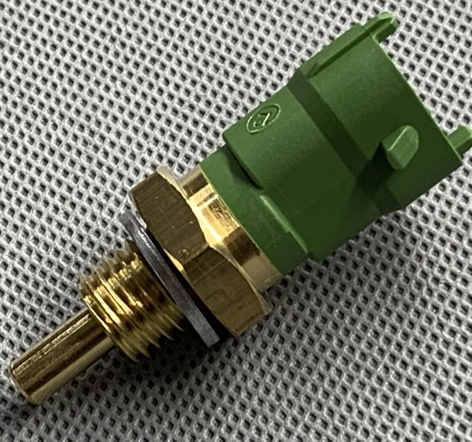 SENSOR DE TEMPERATURA DE COMBUSTIBLE ORIGINAL BOSCH 0281002623 FORD RANGER MAZDA BT-50 VOLVO Foto 4 de 4