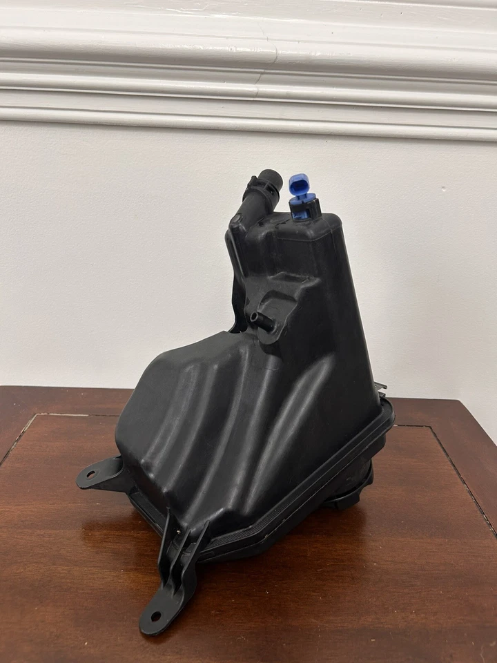 Reservatório de líquido de arrefecimento do motor-FI Behr Hella Service 376789711 - Imagem 4 de 4