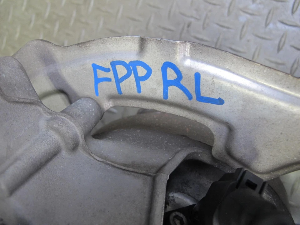 17-23 PORSCHE PANAMERA 971 AWD REAR LEFT SPINDLE KNUCKLE WHEEL HUB BEARING - Image 2 of 4