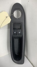 Interrupteur de leve vitre avant gauche RENAULT CLIO 2 PHASE 2 8200060045