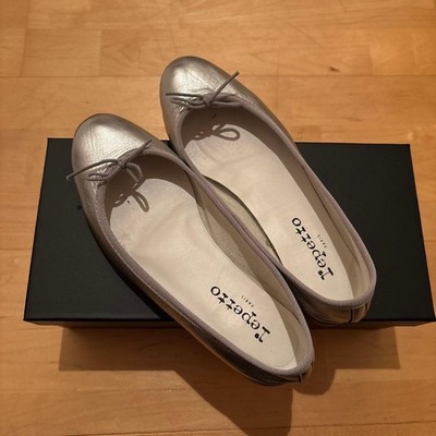 Seltene Repetto Silber Ballerinas Damengröße 35 US 5 Ballerinas Bandakzente