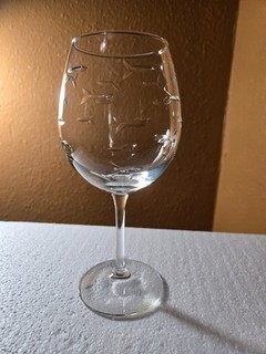 Rolf Glass SCHOOL OF FISH Red Wine Balloon Glass Goblet 8"