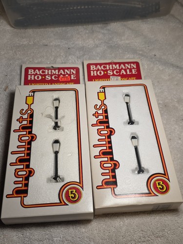 Farola Bachmann escala HO 42411 2 piezas dos paquetes nuevos en cajas | Condition: New