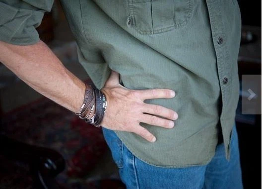 Pulsera de cuero personalizada para hombre |Capitán Jack | Pulsera de plata de ley, ojo de tigre Foto 3 de 4