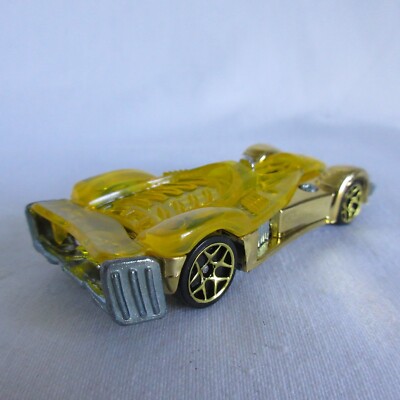 HOT WHEELS 1:64 DIE-CAST 1995 ROAD ROCKET FANTASY CAR YELLOW MINT