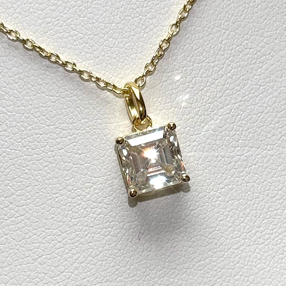 Collar colgante solitario de moissanita corte Asscher certificado - plata 925 u oro Foto 2 de 4