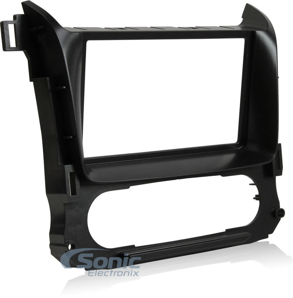 Metra 99-3015G Single/Double DIN Dash Install Kit for 2015+ Tahoe/Suburban/Yukon - Image 3 of 4