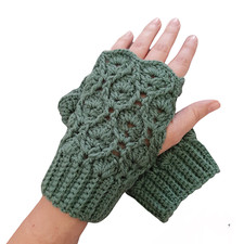 Handmade Braided Green Fingerless Gloves