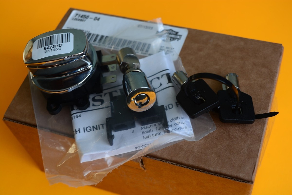 Harley-Davidson NEW OEM Softail Fat Boy Ignition Switch