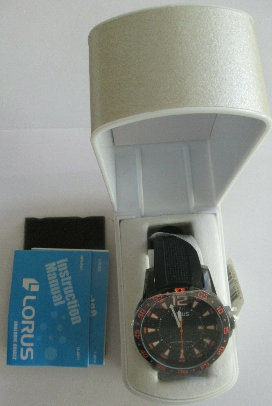 Montre Lorus RH931FX9 de sport étanche 100m pour homme actif