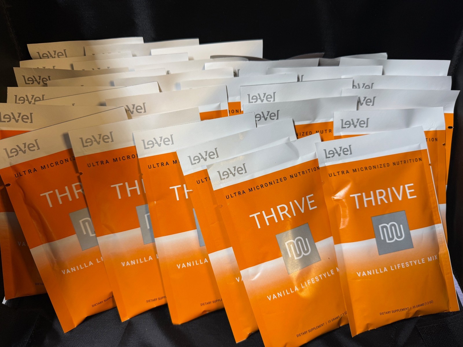 31ct Le-vel Thrive Vanilla Lifestyle Shake Mix manufacture date 12/2023