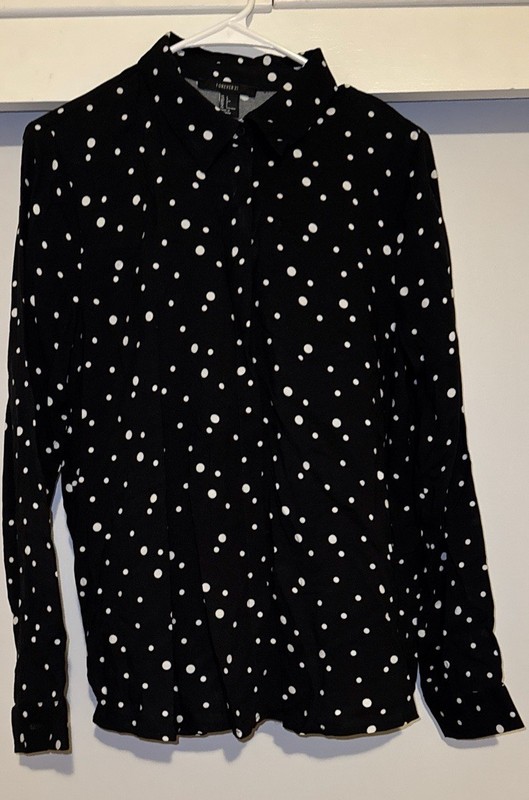 Forever 21 Black Hidden Button-Down Blouse with White Polka Dots Size Large