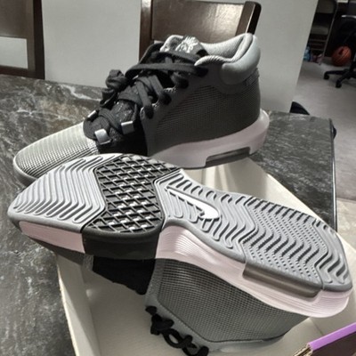 Nike LeBron Witness Men s Basketball Mid Top Mesh Lace-Up Gray/Black/White