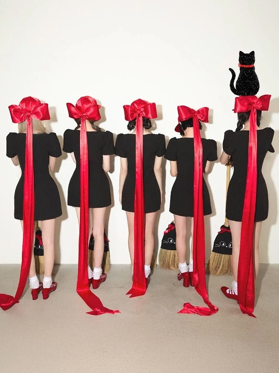 KIIIKIII [DELULU PACK] 2nd Album 3 Ver SET/CD+Photo Book+Card+