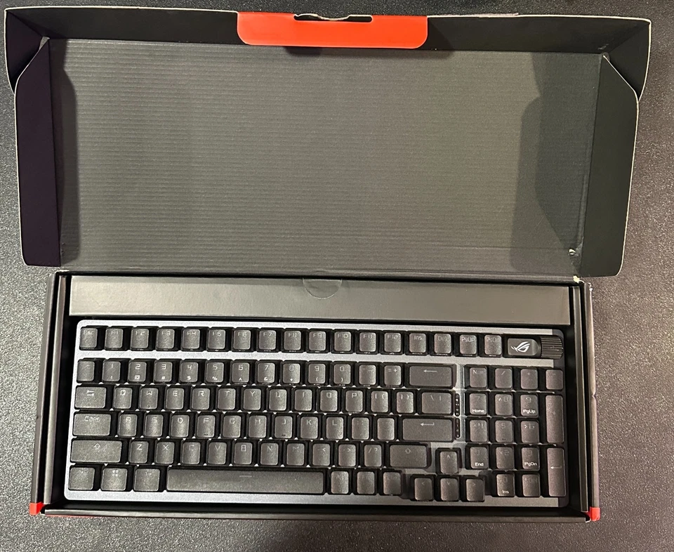 ASUS ROG Strix Scope II 96 Wireless Mechanical Gaming Keyboard NX Snow Switches - Image 3 of 4