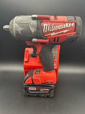 J03 - MILWAUKEE TOOLS 2763-20 1/2 INCH CORDLESS IMPACT (J03027941)