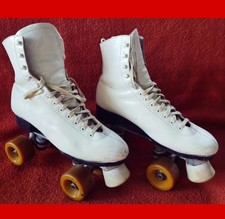 Vintage Riedell Sure Grip White Patent Leather Roller Skates Sz 8 11 Inches