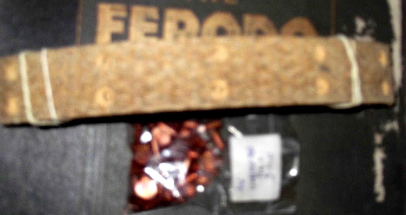 +4 front / rear narrow brake linings copper rivets also 4/4