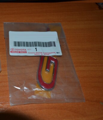 Genuine Red Emblem For Toyota Corolla Celica Gt 75472-20160 New