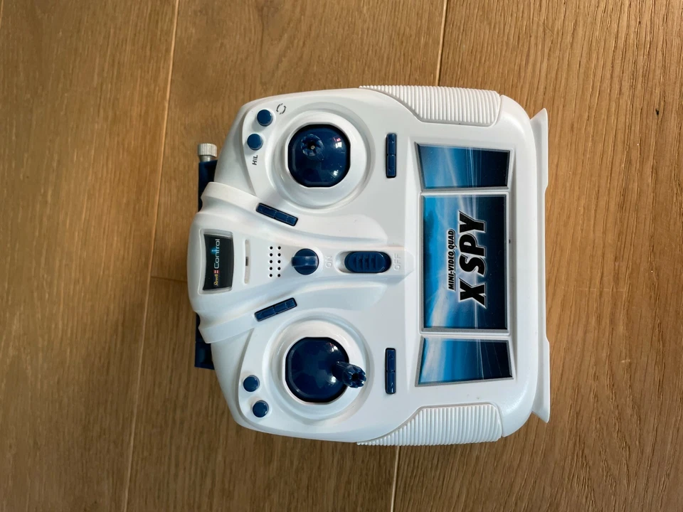 Revell - WiFi Quadcopter X-SPY 23954 - Bild 4 von 4
