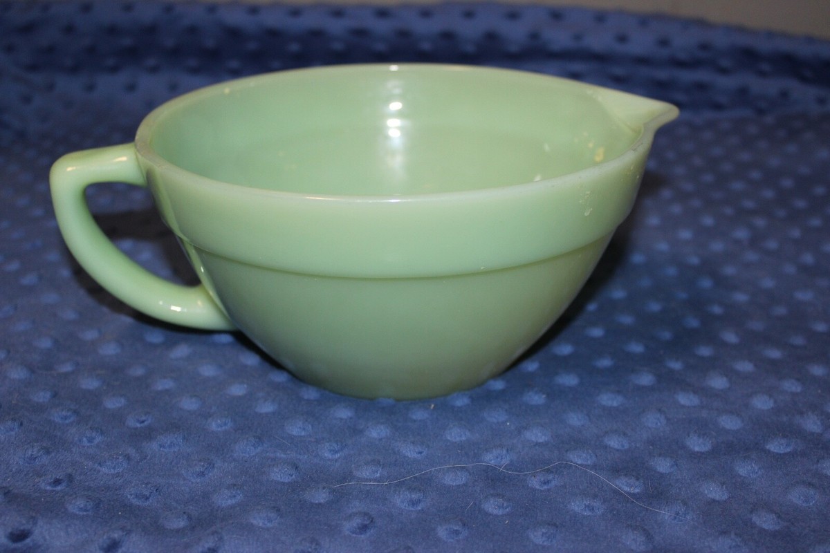 Vintage Fire King Green Jadeite Oven Ware Mixing Batter Bowl With
