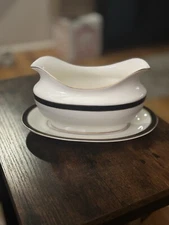 Mikasa Black Tie Gravy Boat & Underplate