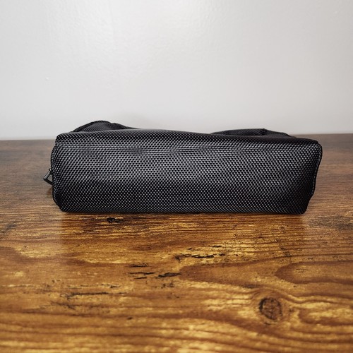 TUMI Amenity Travel Toiletry Bag Case Kit Delta Black - Picture 5 of 8