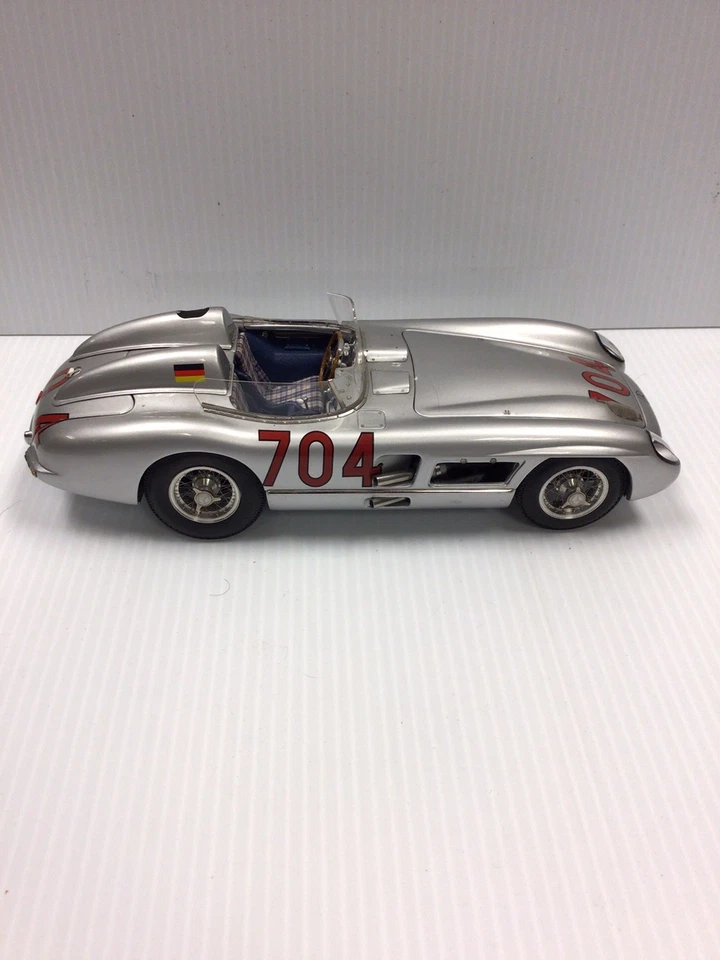 CMC GmbH 1:18 M-066 Mercedes Benz 300 SLR W196S Mille Mig 1955 No Box - Image 3 of 4