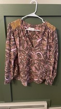 Xirena Womens Paisley Long Sleeve Smocked V-N...